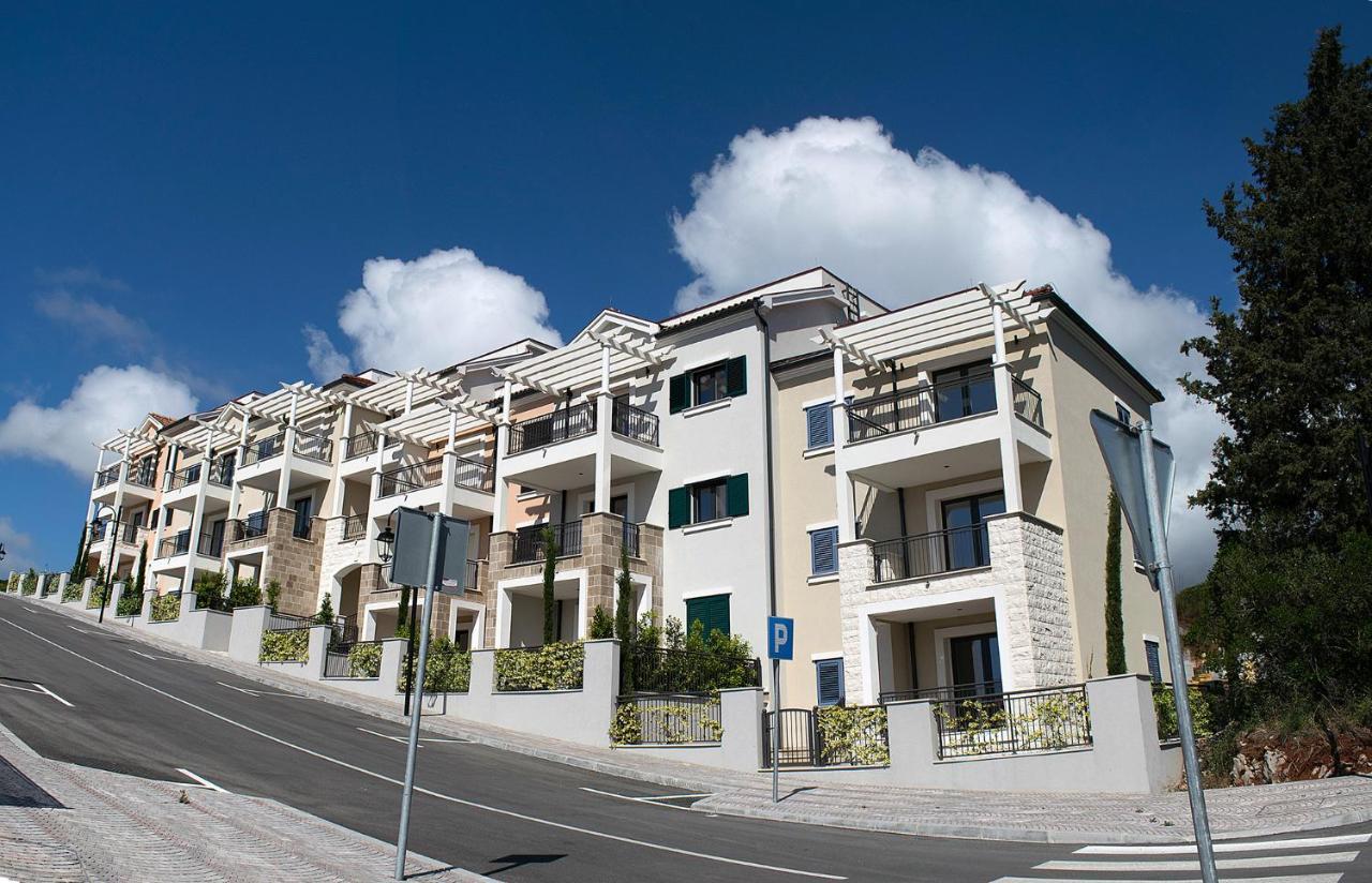 Apartments Slava Radovici Exterior photo